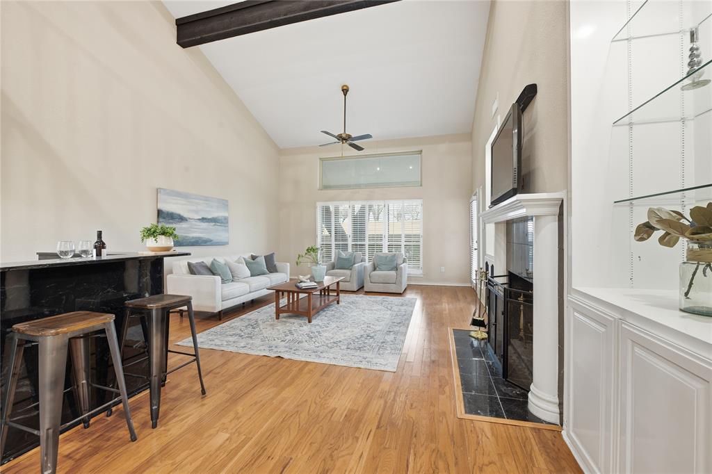 4424 Westridge Avenue Property Photo 8