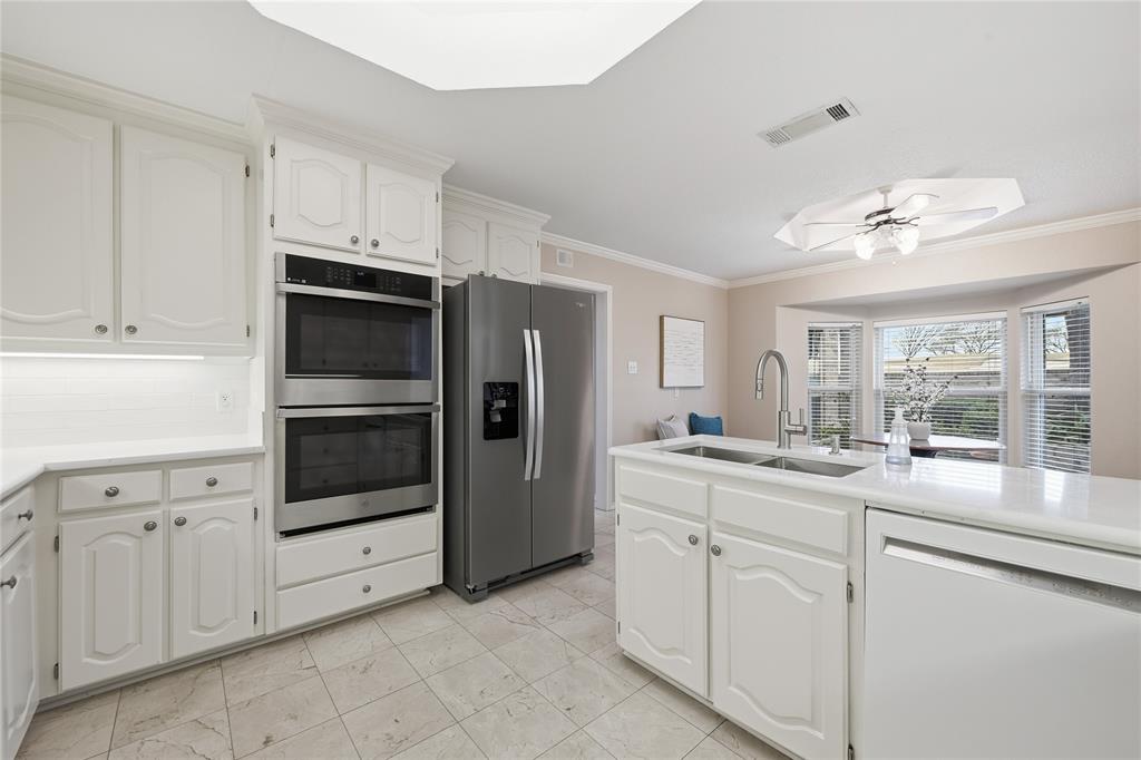 4424 Westridge Avenue Property Photo 13