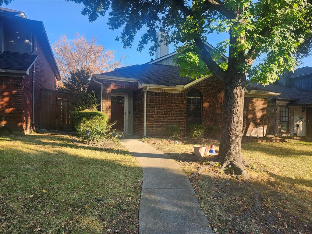 1720 Medina Drive Property Photo 1