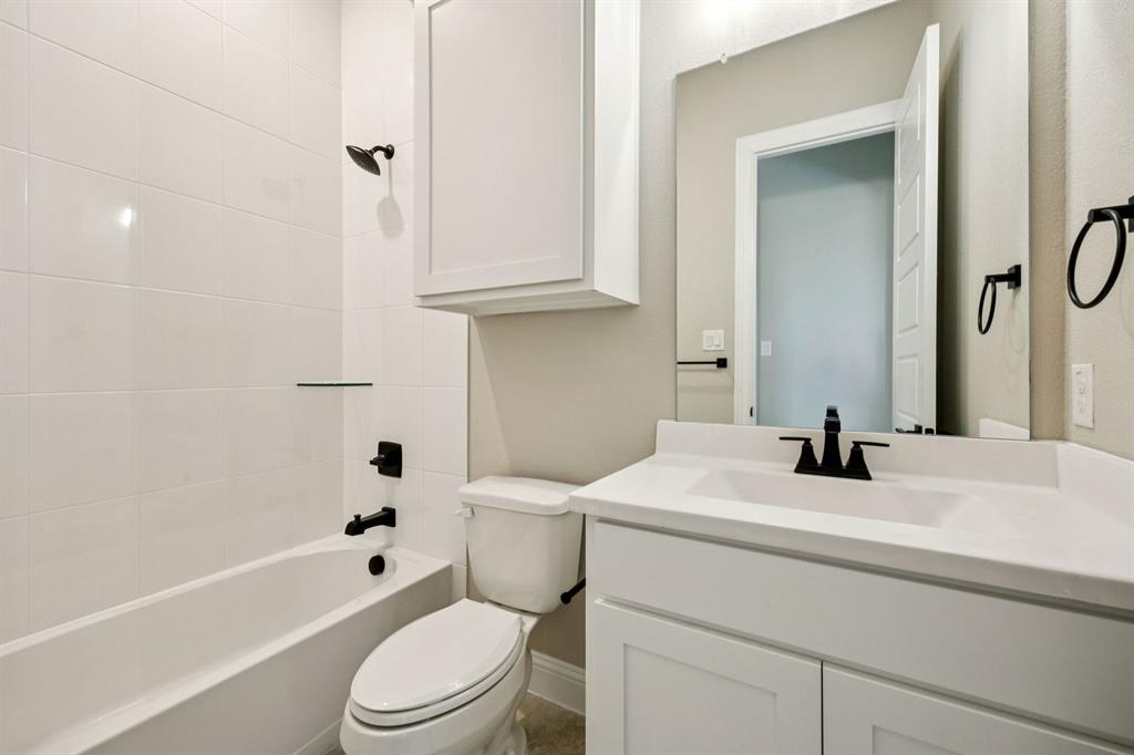 137 Cross Timbers Street Property Photo 17