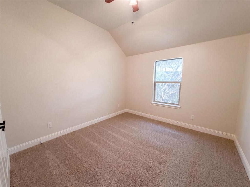 130 Red Pine Drive Property Photo 15