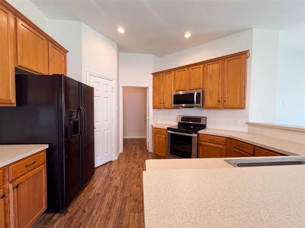 6312 Candletree Lane Property Photo 6