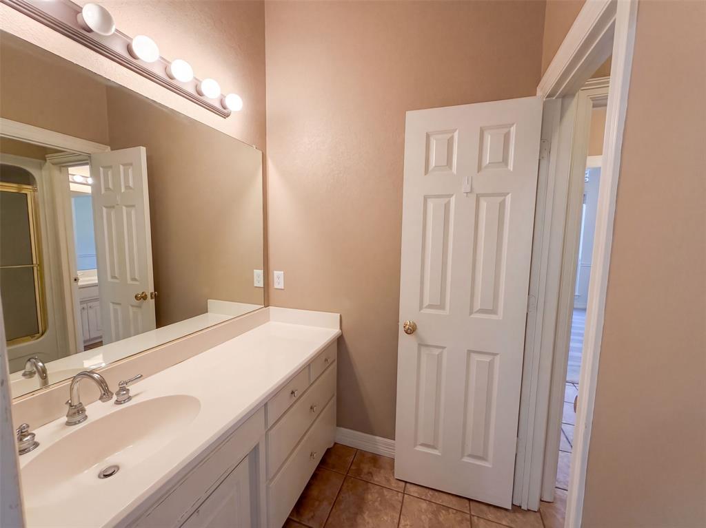 619 Edgewood Lane Property Photo 21