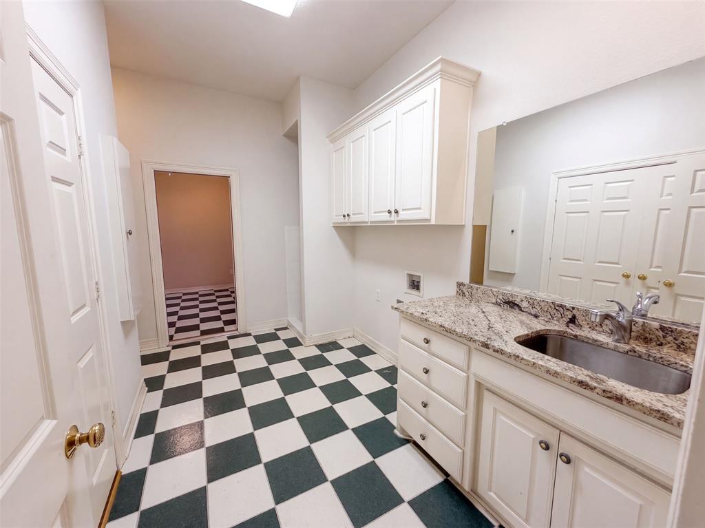 619 Edgewood Lane Property Photo 24