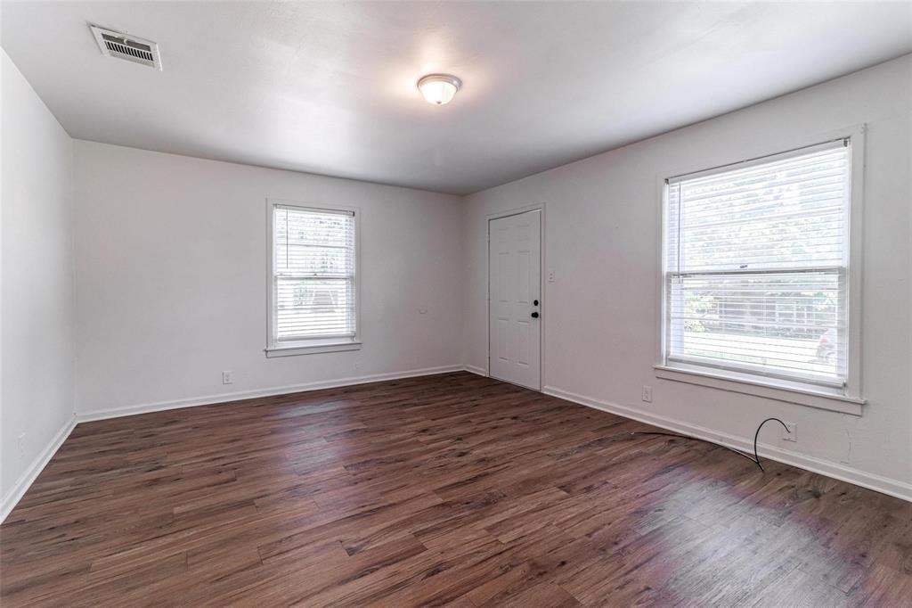 2622 W Johnson Street Property Photo 3
