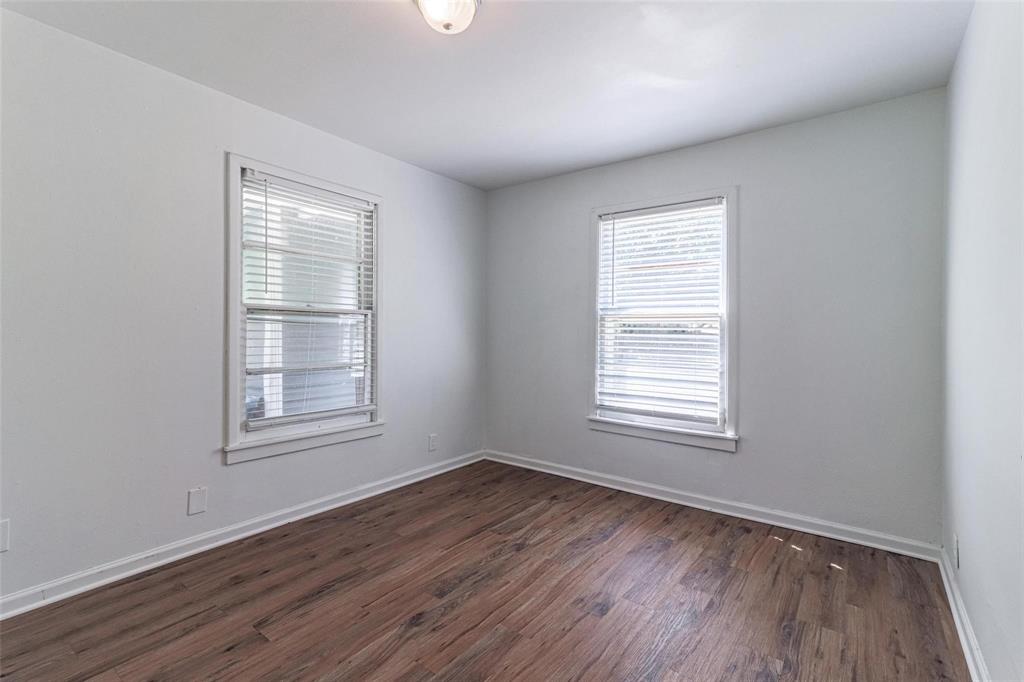 2622 W Johnson Street Property Photo 5