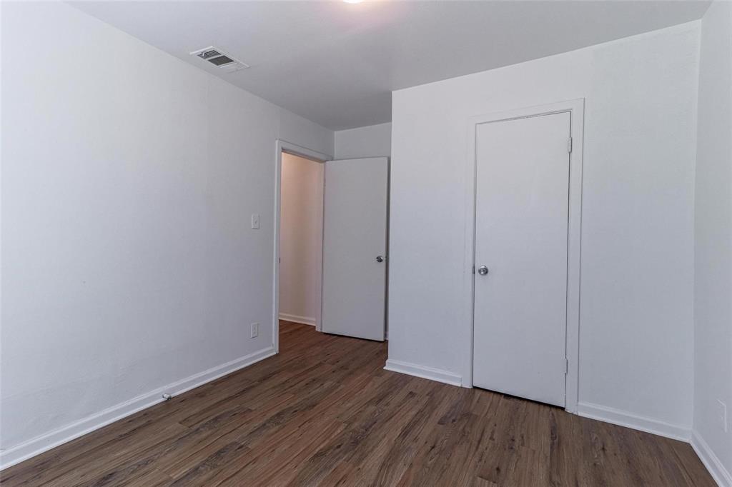 2622 W Johnson Street Property Photo 7