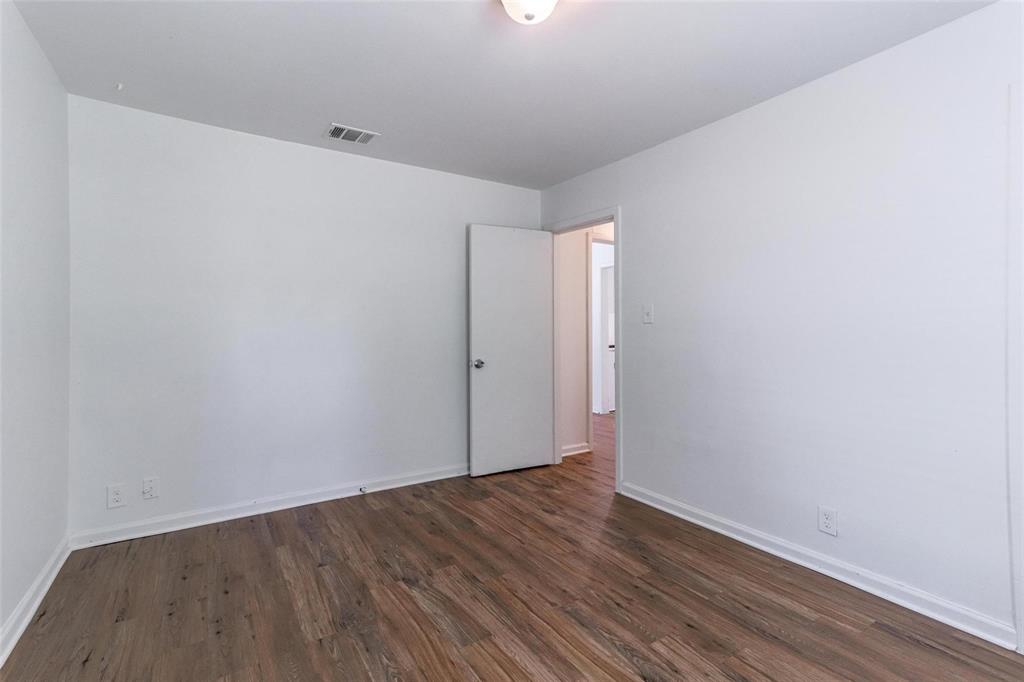 2622 W Johnson Street Property Photo 10