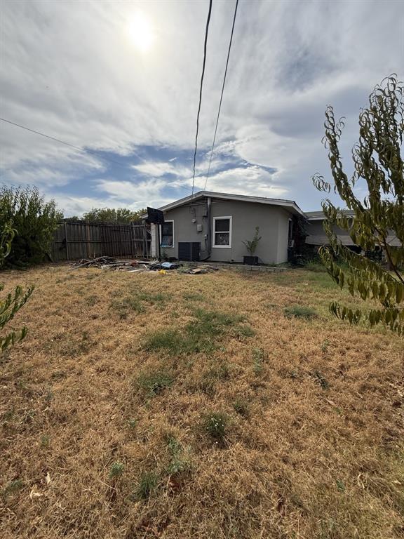 120 Woodbridge Way Property Photo 5