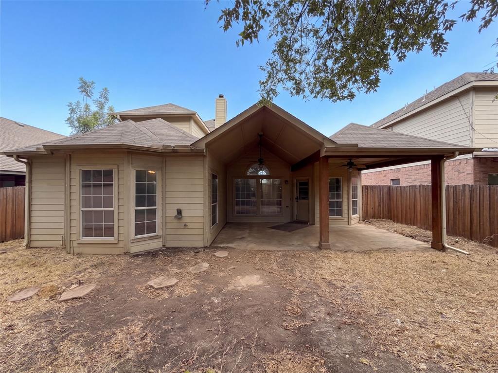 5821 Starboardway Drive Property Photo 12