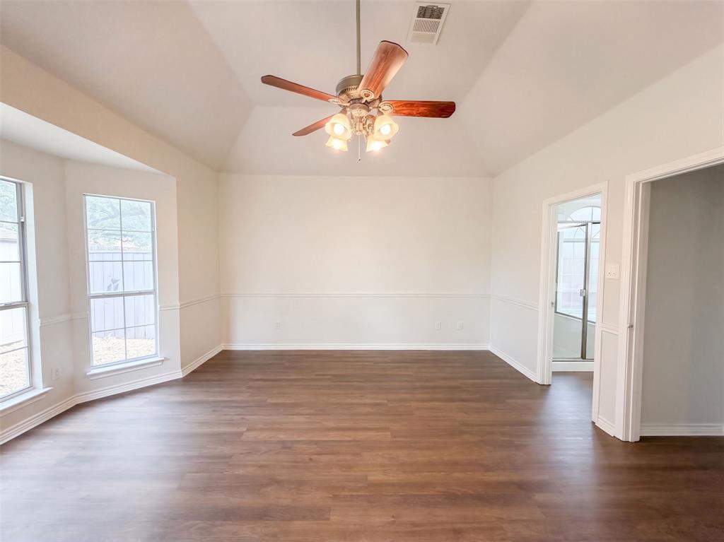 5821 Starboardway Drive Property Photo 14
