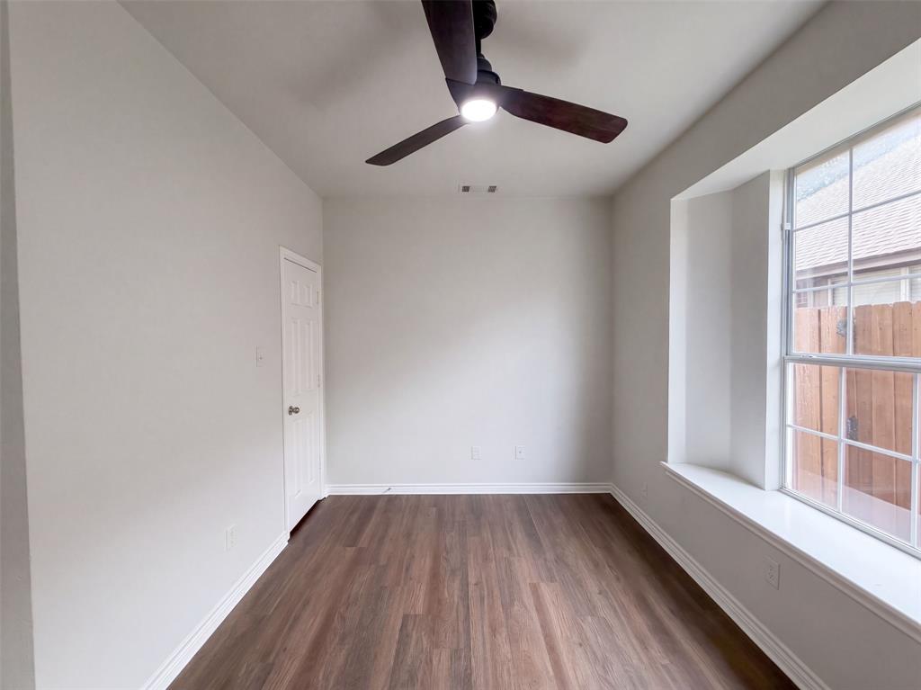 5821 Starboardway Drive Property Photo 17