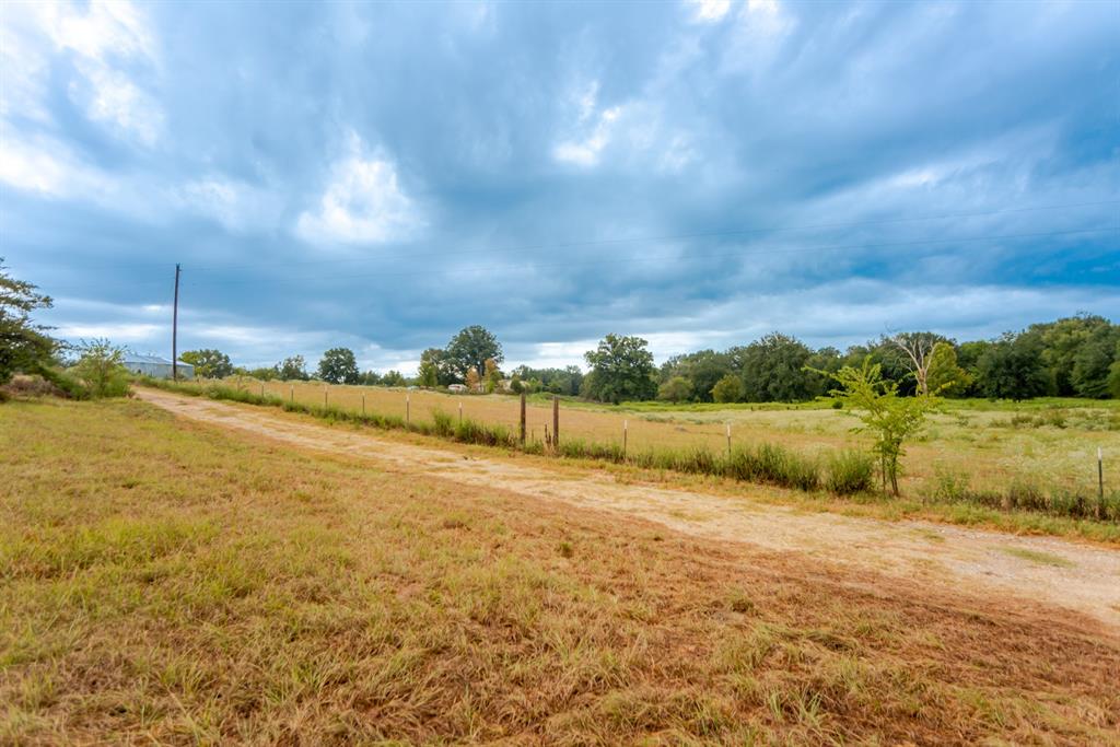 1262 Fm 1647 Property Photo 6