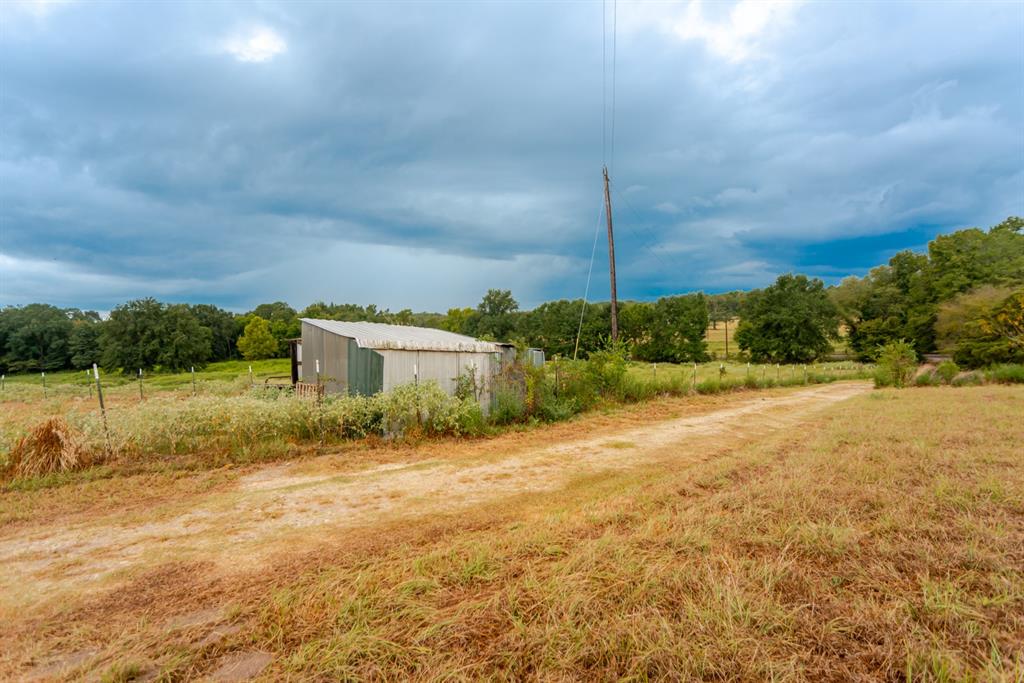 1262 Fm 1647 Property Photo 7