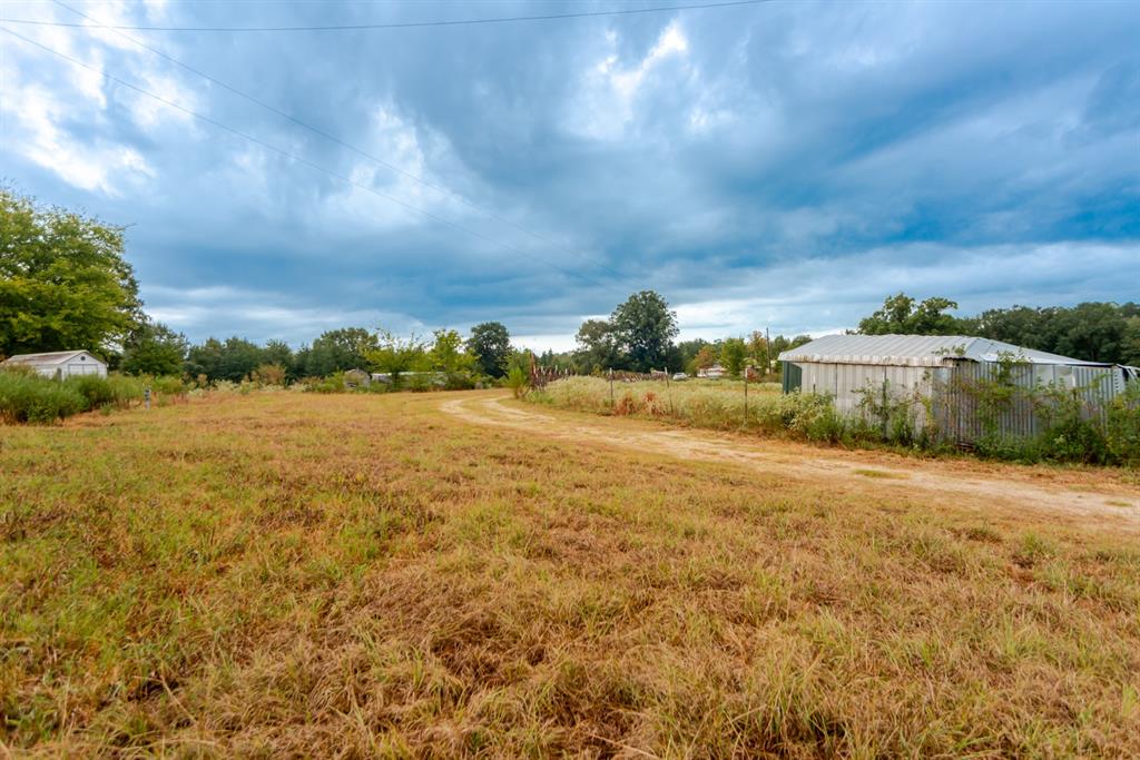 1262 Fm 1647 Property Photo 8