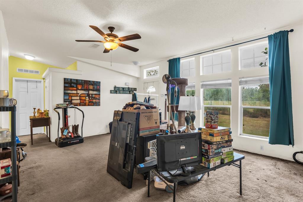 1262 Fm 1647 Property Photo 18