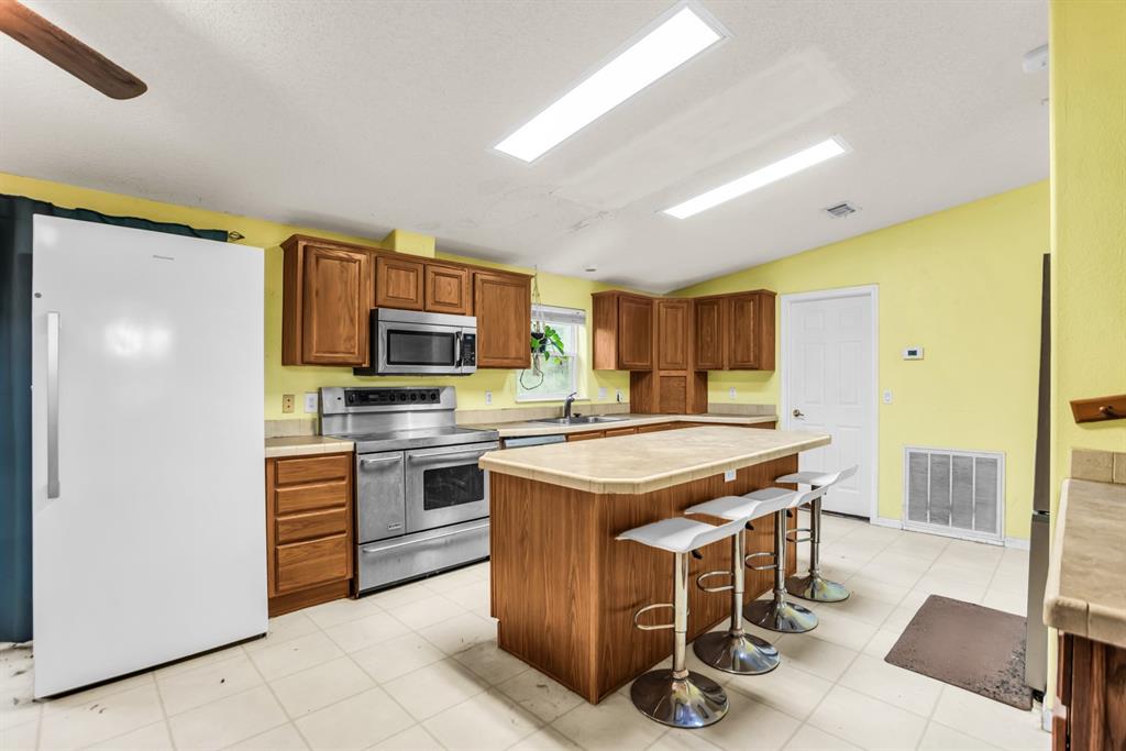 1262 Fm 1647 Property Photo 24