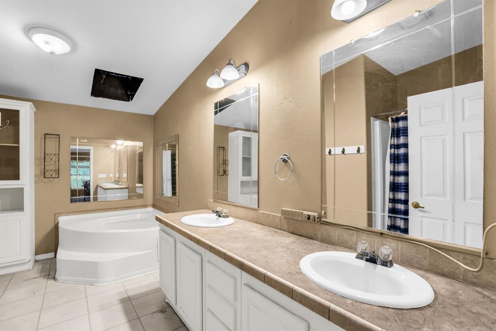 1262 Fm 1647 Property Photo 27
