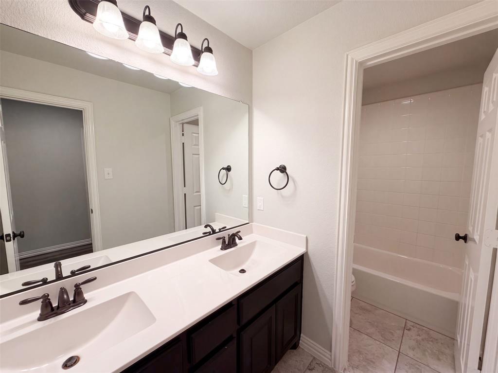9332 Kaitlyn Court Property Photo 11