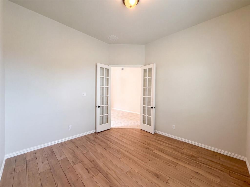 9332 Kaitlyn Court Property Photo 22
