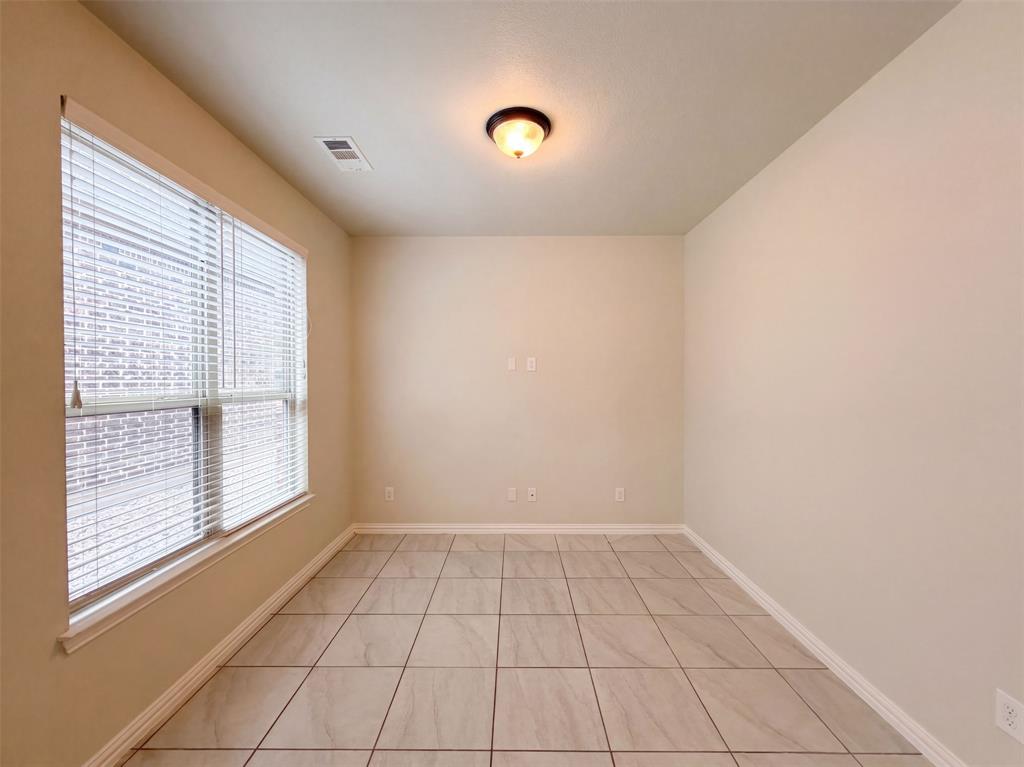 9332 Kaitlyn Court Property Photo 23