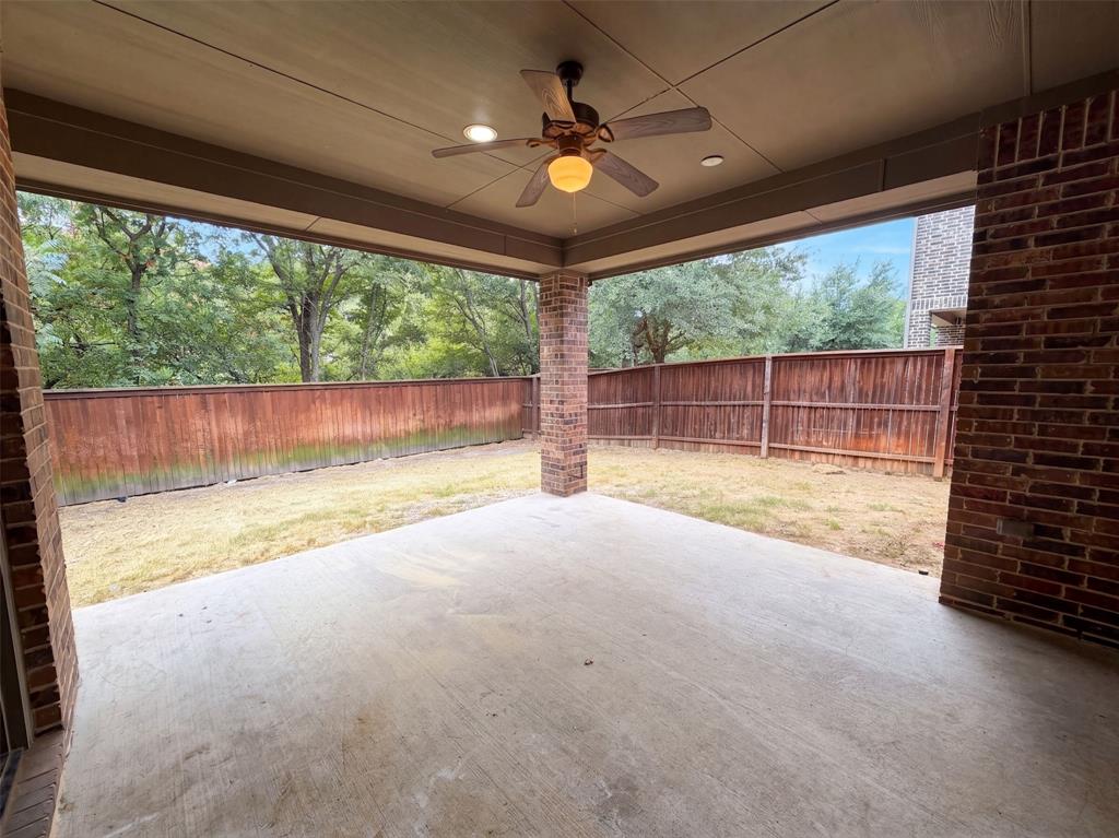 9332 Kaitlyn Court Property Photo 25