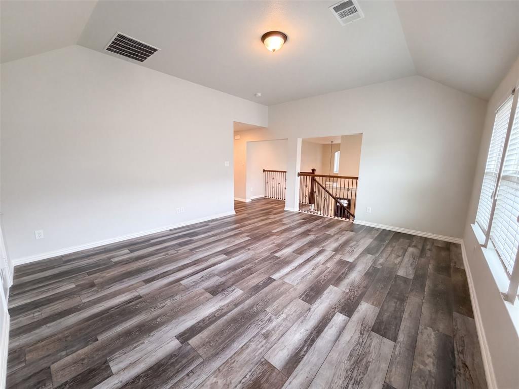 9332 Kaitlyn Court Property Photo 28