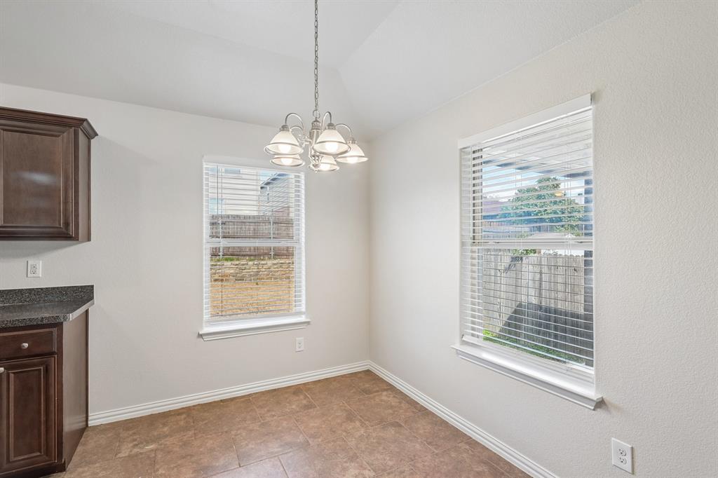 2436 Galemeadow Drive Property Photo 11