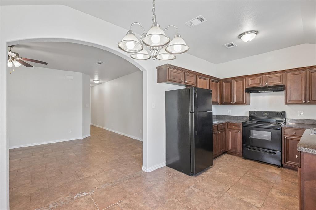 2436 Galemeadow Drive Property Photo 12
