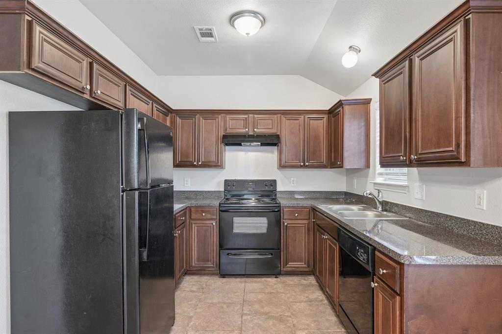 2436 Galemeadow Drive Property Photo 13