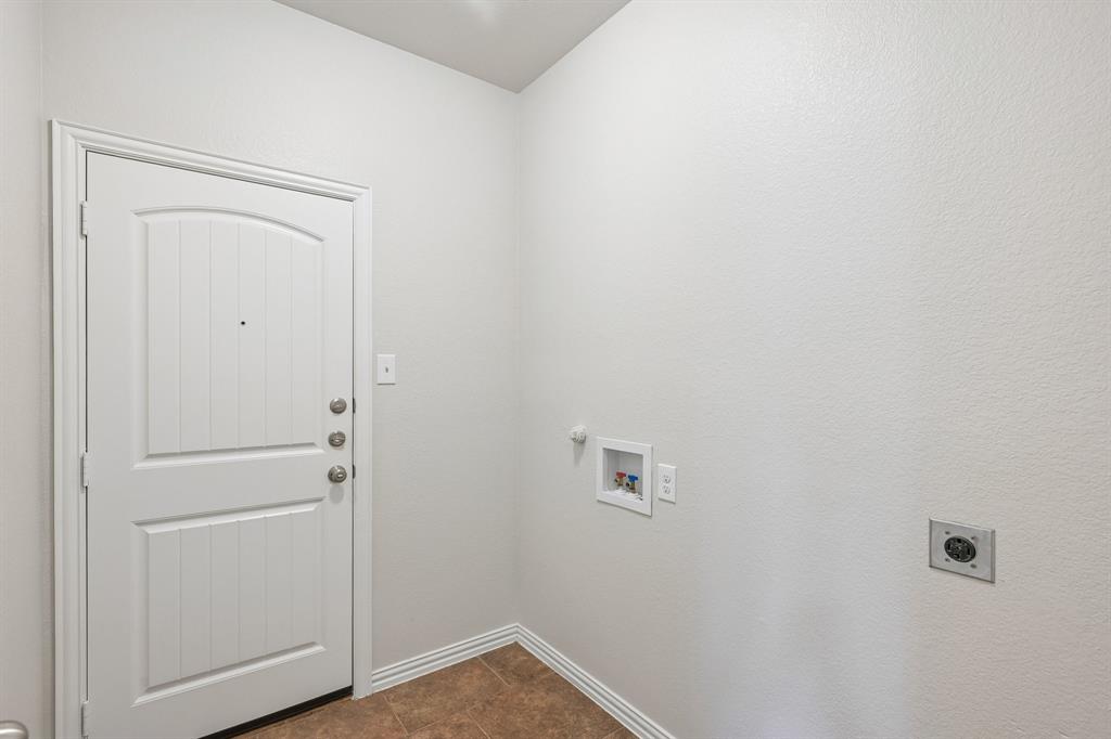 2436 Galemeadow Drive Property Photo 26