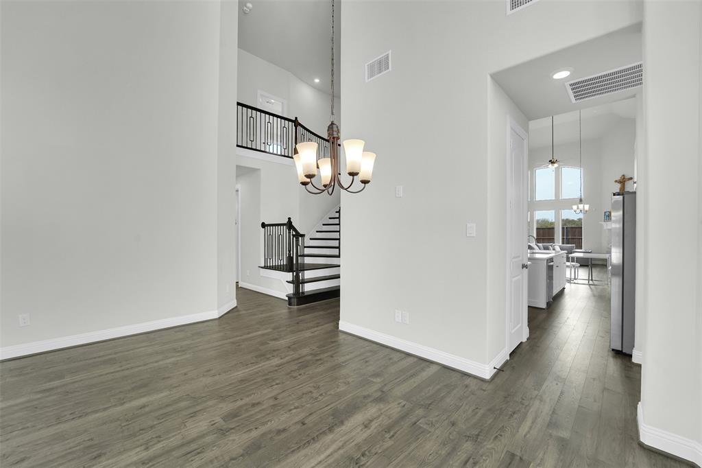 804 Meadow Holly Drive Property Photo 4