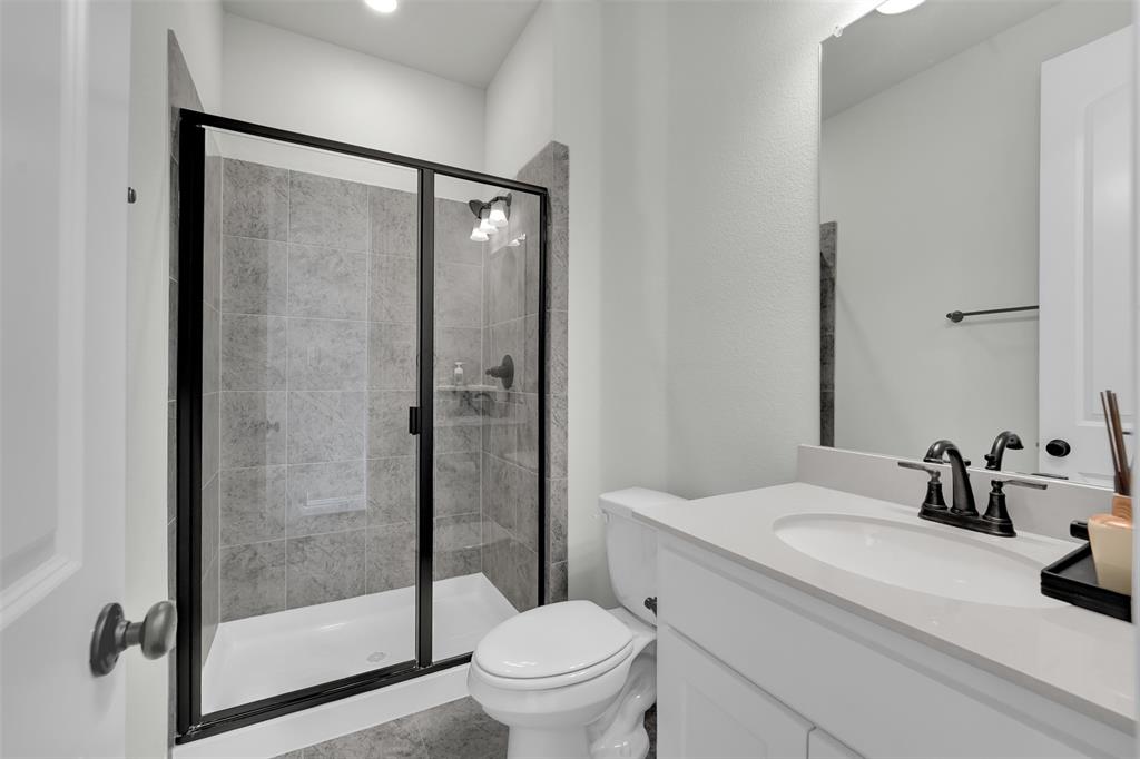 804 Meadow Holly Drive Property Photo 14