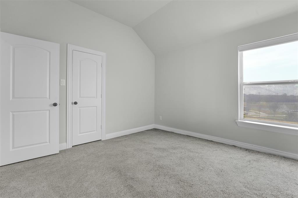804 Meadow Holly Drive Property Photo 27