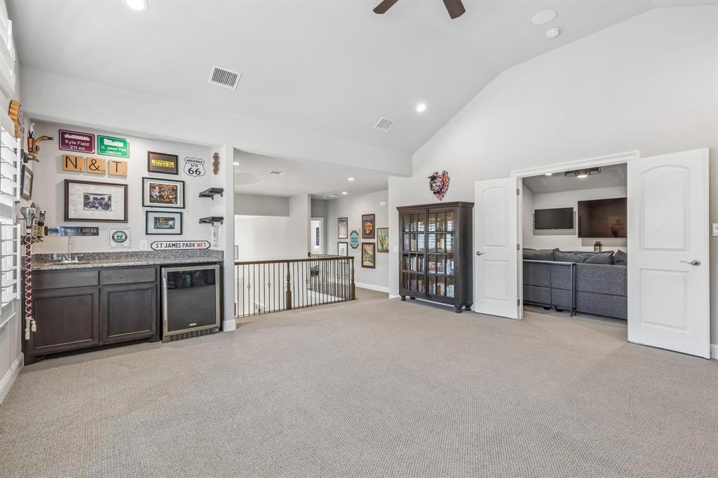 7342 Shoestring Drive Property Photo 14