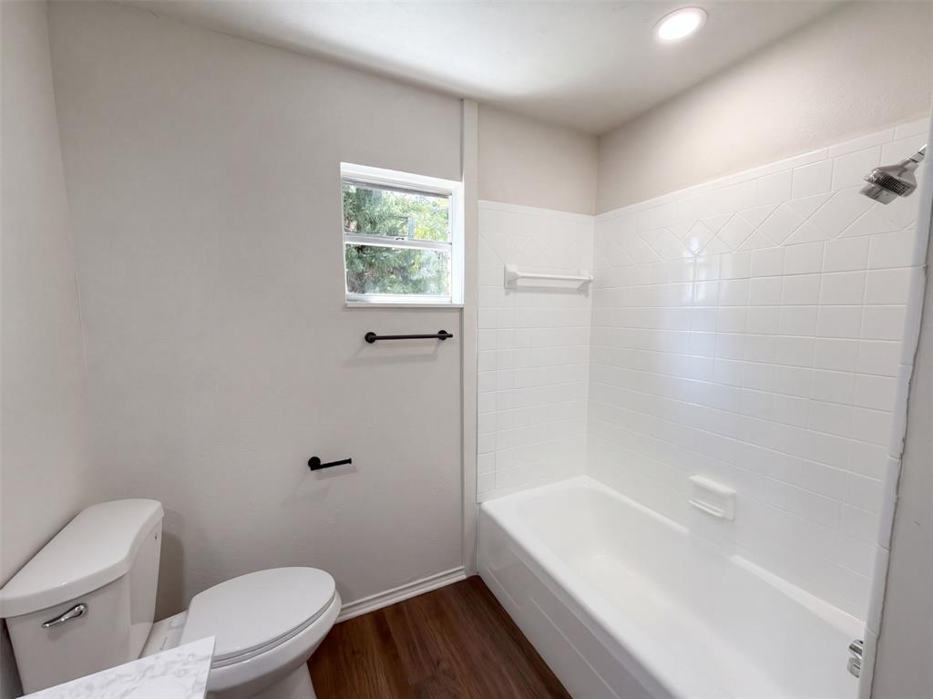 1329 Wellington Drive Property Photo 11