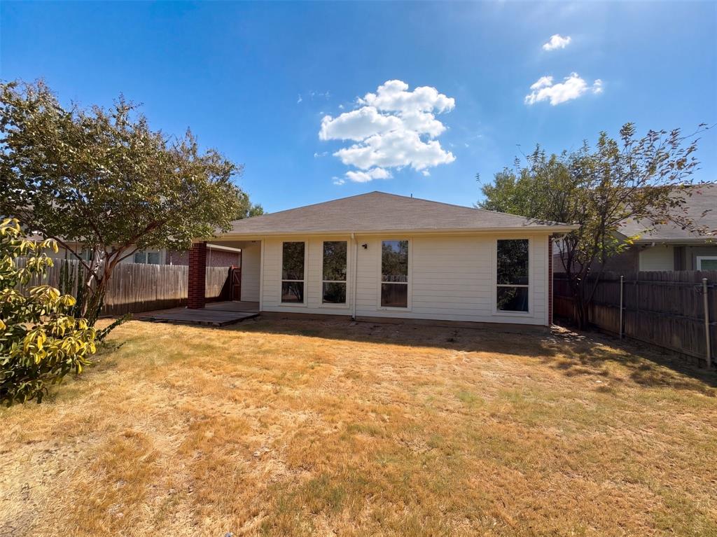 2617 Silver Hill Drive Property Photo 5
