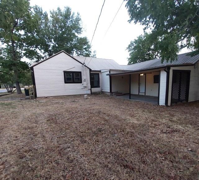 1113 Commerce Drive Property Photo 3