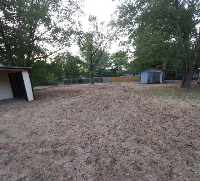 1113 Commerce Drive Property Photo 4