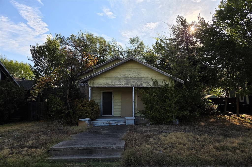 1517 Alston Avenue Property Photo 1