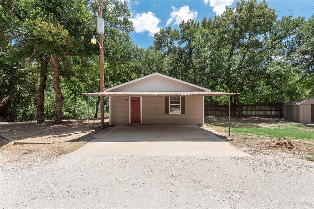 294 Thomas Len Road Property Photo 5