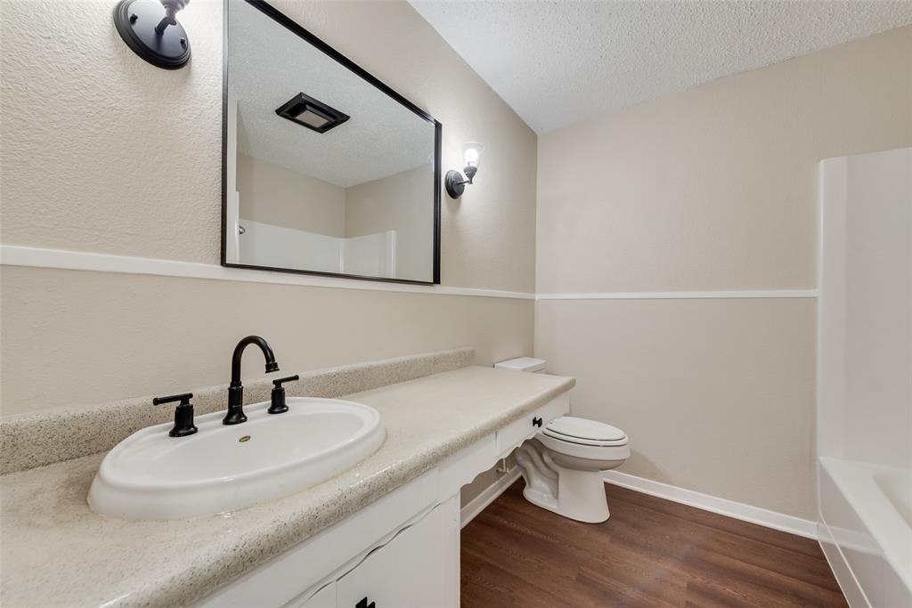 294 Thomas Len Road Property Photo 19