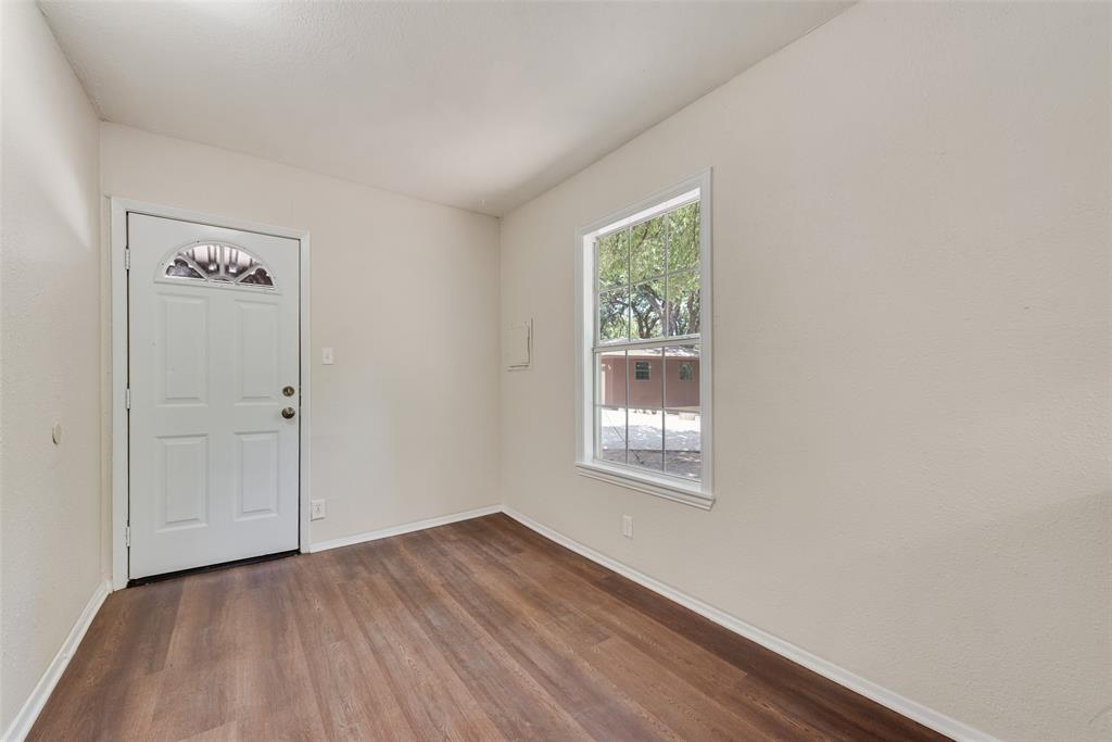 294 Thomas Len Road Property Photo 25
