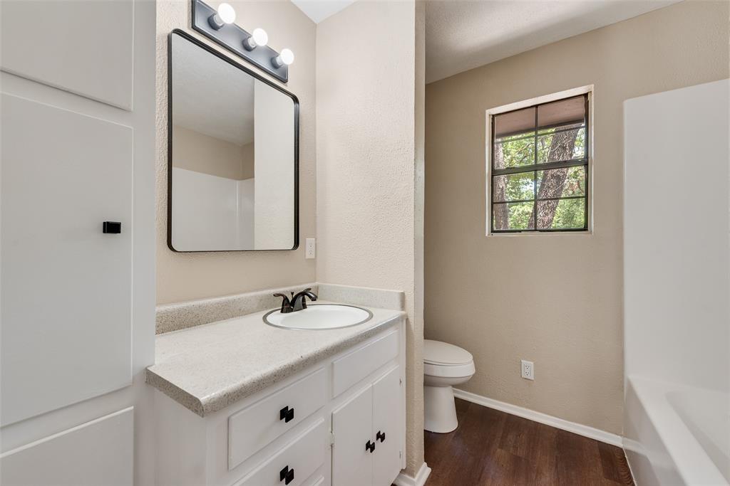 294 Thomas Len Road Property Photo 28