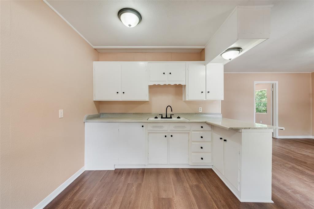294 Thomas Len Road Property Photo 35