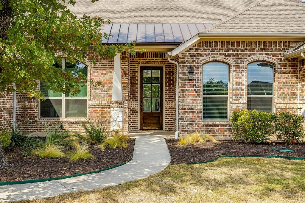 102 Eagle Drive Property Photo 1