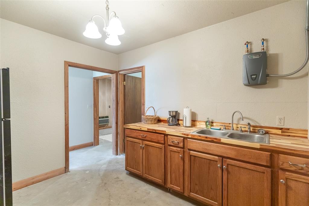 11599 E Fm 1606 Property Photo 31