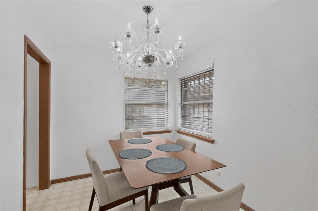 1129 Oak Meadows Drive Property Photo 13