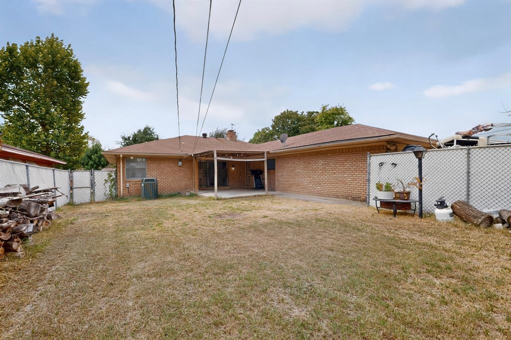 1129 Oak Meadows Drive Property Photo 28