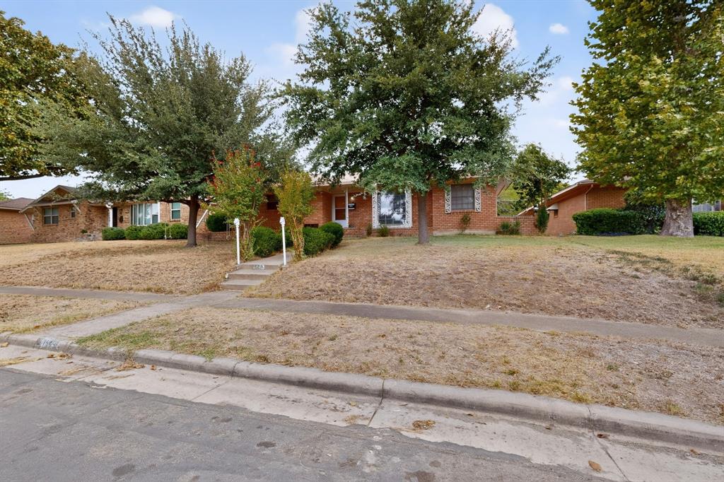 1129 Oak Meadows Drive Property Photo 31